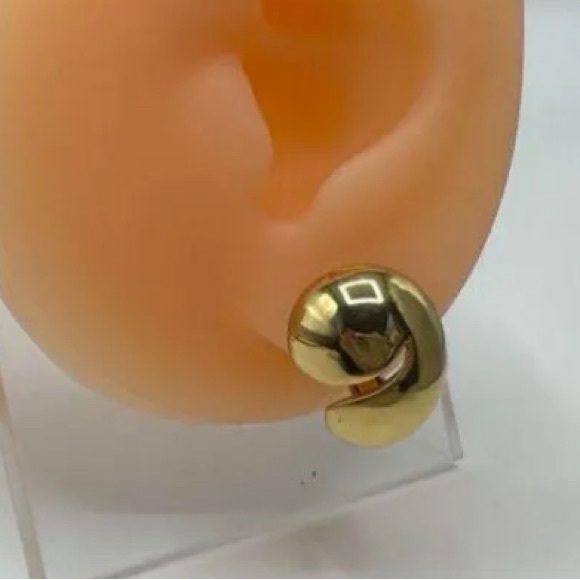 Givenchy Gold Clip-on Earrings - Picture 9 of 9